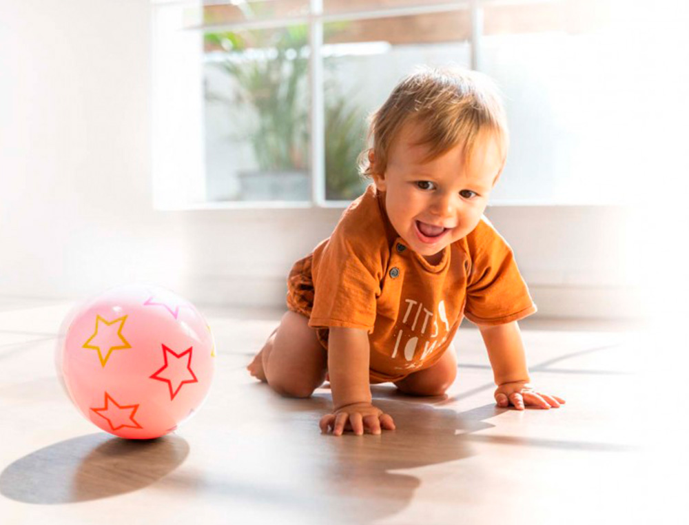JUEGO DISET DE MESA SIGUE LA PELOTA