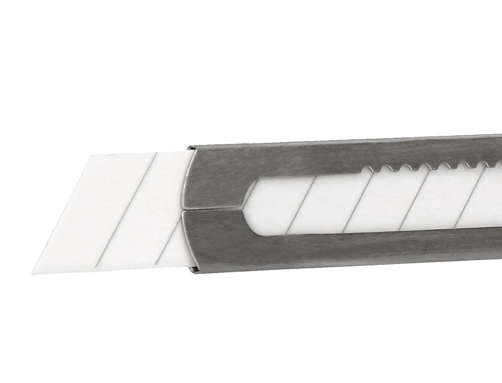CUTER Q-CONNECT METALICO ANCHO CUCHILLA CERAMICA 18 MM XD- C78 CON CLIP BLISTER 1 UNIDAD