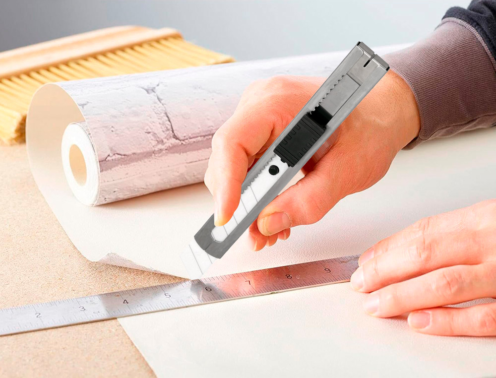 CUTER Q-CONNECT METALICO ANCHO CUCHILLA CERAMICA 18 MM XD- C78 CON CLIP BLISTER 1 UNIDAD