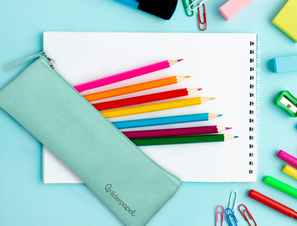 ESTUCHE PORTATODO LIDERPAPEL PLANO ESTRECHO UNA CREMALLERA 200X60 MM VERDE MANZANA