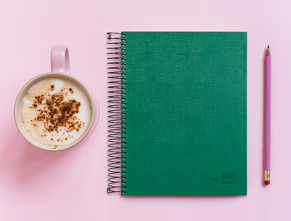 CUADERNO ESPIRAL LIDERPAPEL A5 MICRO PAPERCOAT TAPA FORRADA 140H 75 GR CUADRO5MM 5 BANDAS 6 TALADROS VERDE